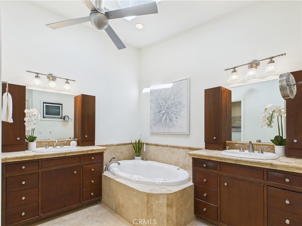 Bluffs Original (BORI) - Residential