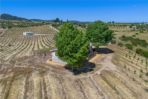 Tiny photo for 5720 Vista Serrano Way Way, Paso Robles, CA 93446 (MLS # NS26083065)