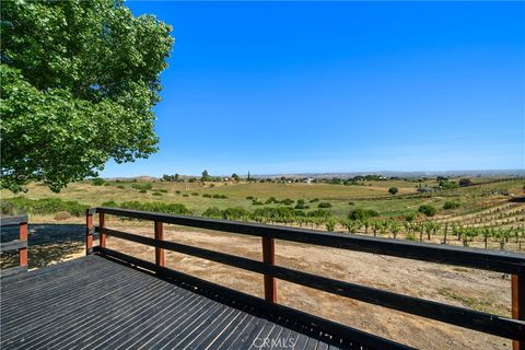 Tiny photo for 5720 Vista Serrano Way Way, Paso Robles, CA 93446 (MLS # NS26083065)