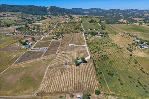 Tiny photo for 5720 Vista Serrano Way Way, Paso Robles, CA 93446 (MLS # NS26083065)