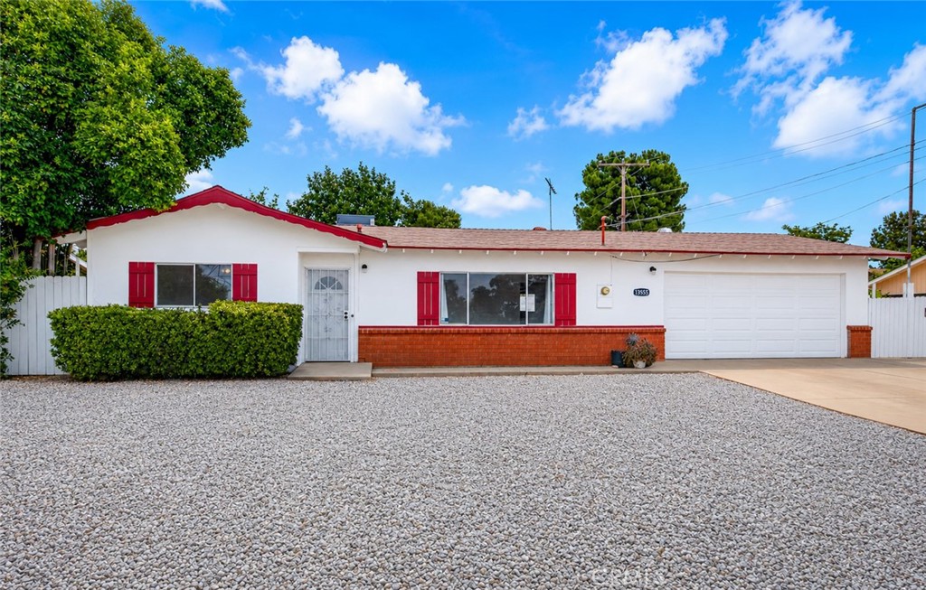 Photo 1 of 27 — 13555 3rd, Yucaipa, CA 92399