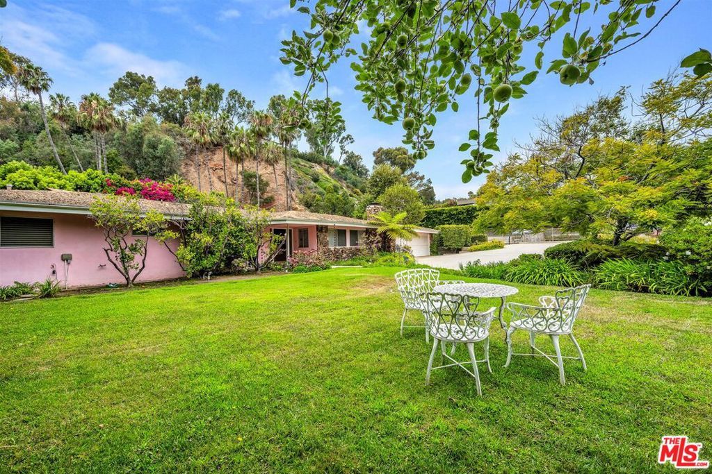 Photo of 575 E Channel Road, Los Angeles, CA 90402 (MLS # 26863215)