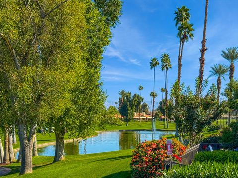 Photo of 236 Castellana S, Palm Desert, CA 92260 (MLS # 219111462DA)