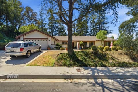 Photo of 1879 Marian AVE, Thousand Oaks, CA 91360 (MLS # SR26152345)