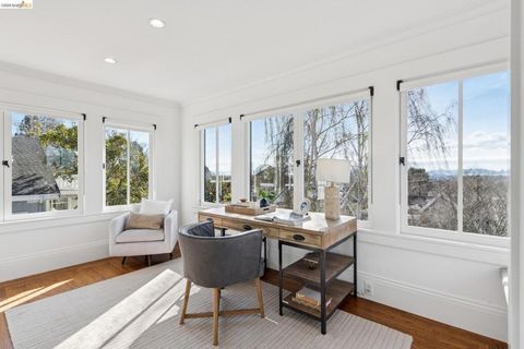 Tiny photo for 19 19 Monte Avenue Ave, Piedmont, CA 94611 (MLS # 41126298)