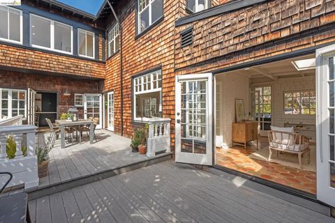 Tiny photo for 19 19 Monte Avenue Ave, Piedmont, CA 94611 (MLS # 41126298)