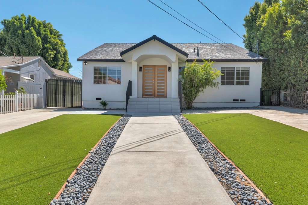 2 UNITS ON ONE LOT!
Welcome to this beautifully maintained property in the heart of Tarzana, featuring a spacious 3-bedroom, 2-bathroom main house and a permitted 1-bedroom, 1-bathroom ADU – perfect for multi-generational living, rental income, or a private home office.
The main residence boasts an inviting open-concept layout with a bright living room, spacious kitchen with modern appliances, and a cozy dining area ideal for entertaining. The primary suite offers a private retreat with an en-suite bath, while two additional bedrooms provide ample space for family or guests, with laundry and plenty of closets.
The detached ADU is a standout feature, offering its own private entrance, full kitchen, bathroom, laundry, and living area – perfect for tenants or extended family.
Enjoy living in the spacious backyard with room to relax, garden, or entertain. Located in a desirable neighborhood, just minutes from Ventura Blvd’s shops, dining, parks, and schools.
Don’t miss this unique opportunity to own a versatile property in one of the Valley’s most desirable neighborhoods! A must see.