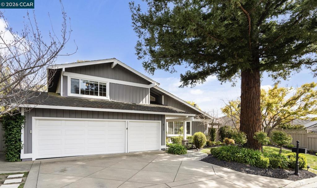 813 813 Columbine Ct