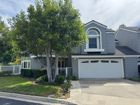 Photo of 1 Pepperwood, Aliso Viejo, CA 92656 (MLS # SW26126466)