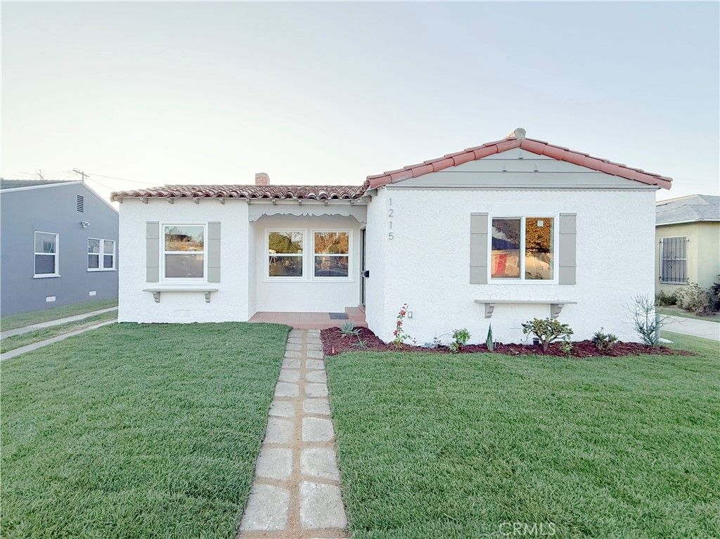 Photo of 1215 N Chester Avenue, Compton, CA 90221 (MLS # IG25255224)