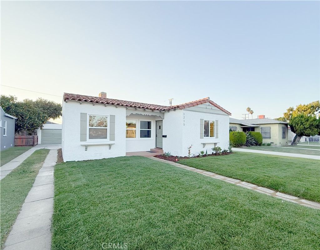 Photo of 1215 N Chester Avenue, Compton, CA 90221 (MLS # IG25255224)