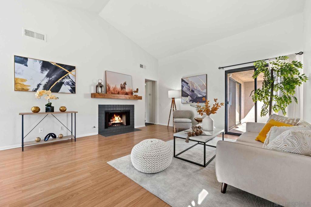 3645 Avocado Village Ct 104