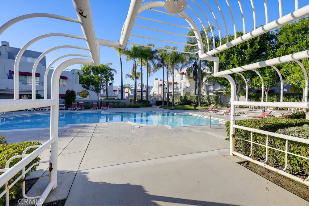 Hillcrest Village (HV) - Residential