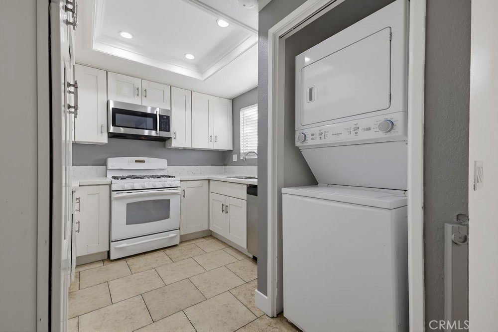 Hillcrest Village (HV) - Residential