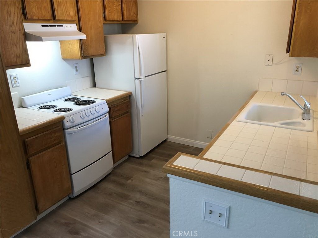 Las Palmas (BLP) - Residential Lease