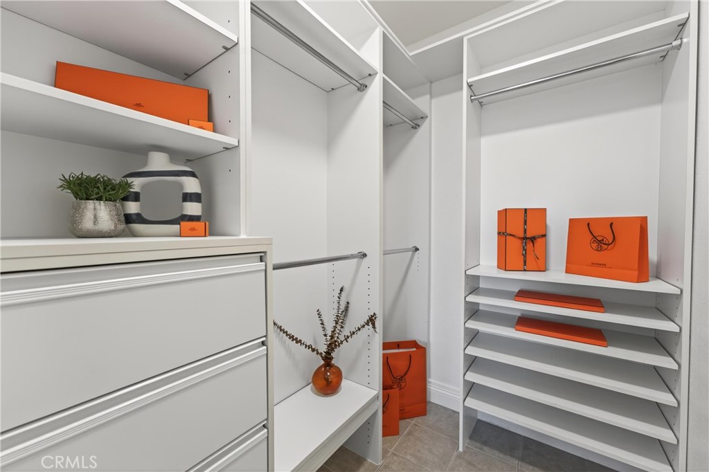 Summit Renaissance (SMRN) - Residential
