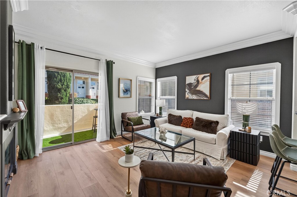 Summit Renaissance (SMRN) - Residential