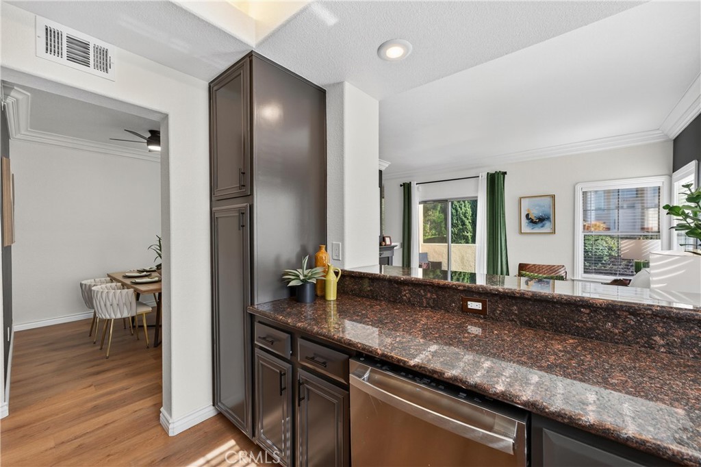 Summit Renaissance (SMRN) - Residential