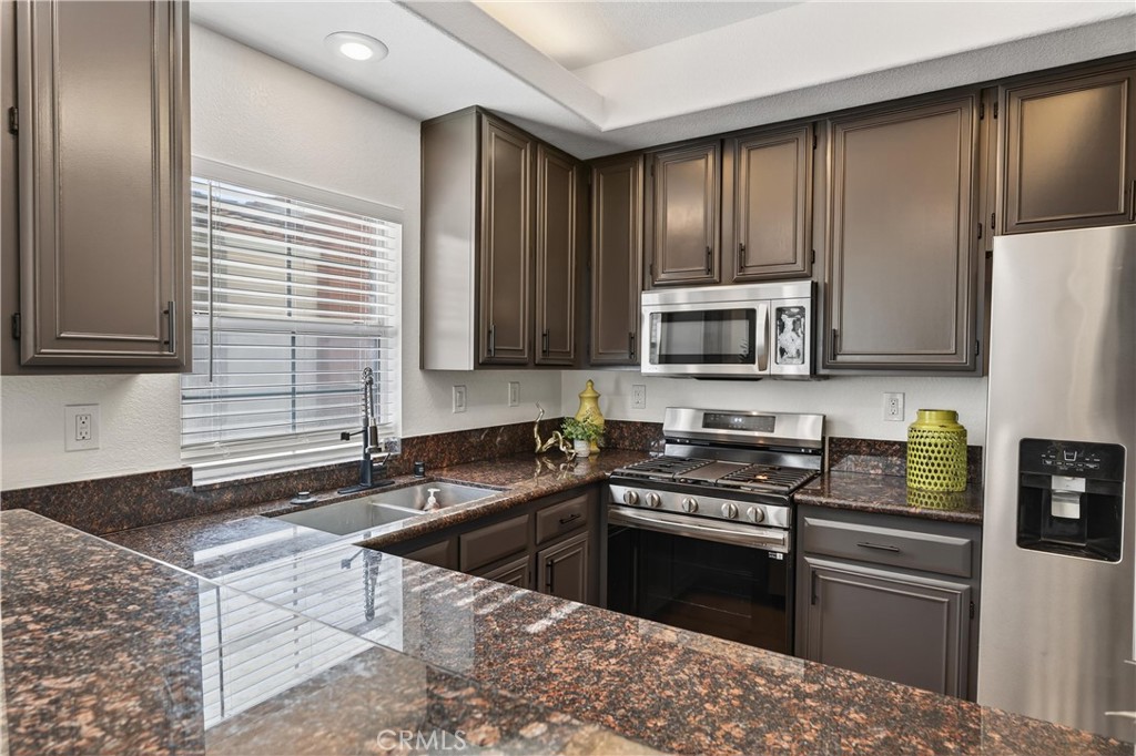 Summit Renaissance (SMRN) - Residential