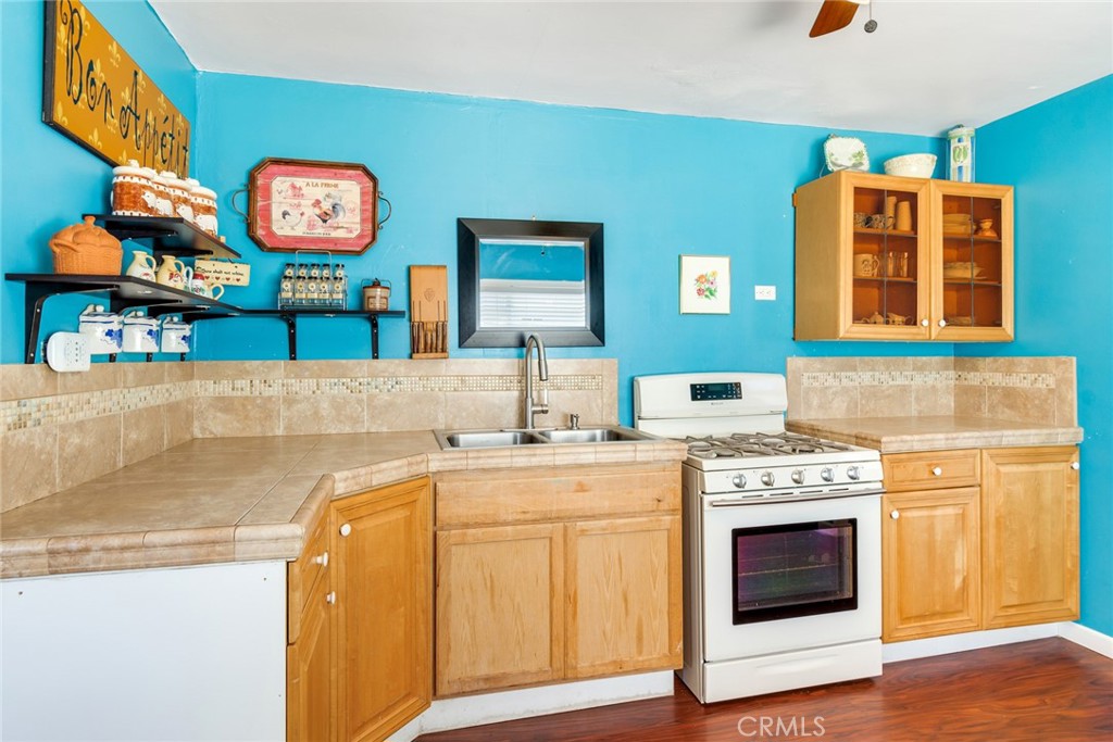 33161 Pederson
