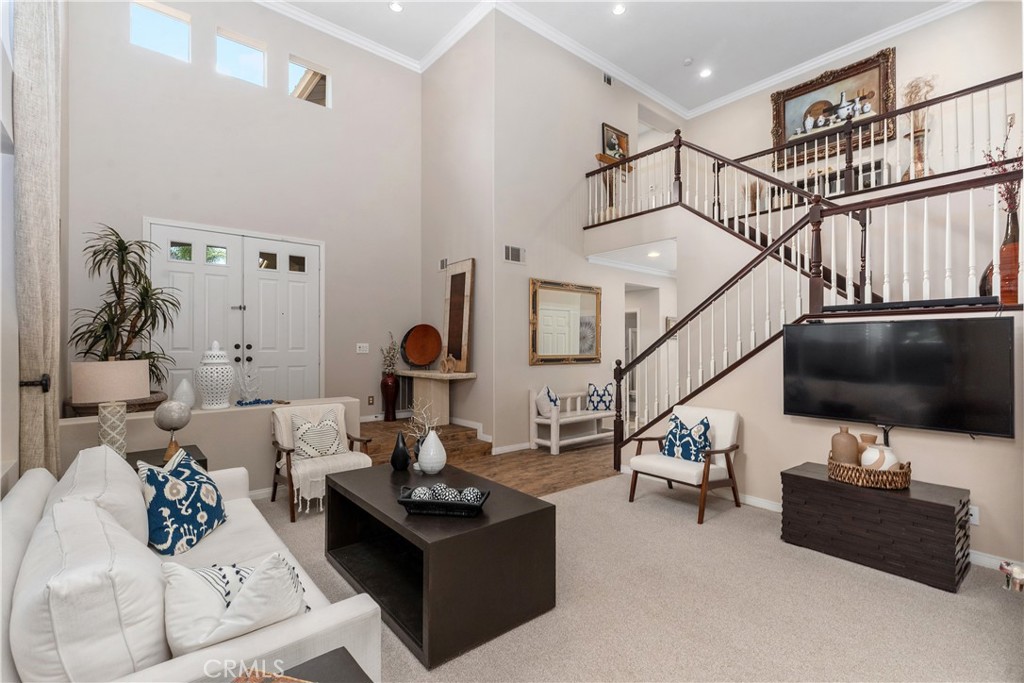 2573 Newman