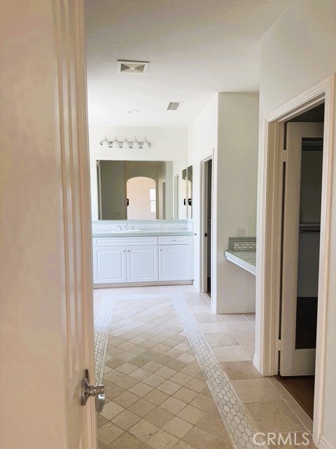 Ellyson Pointe (ELLY) - Residential Lease