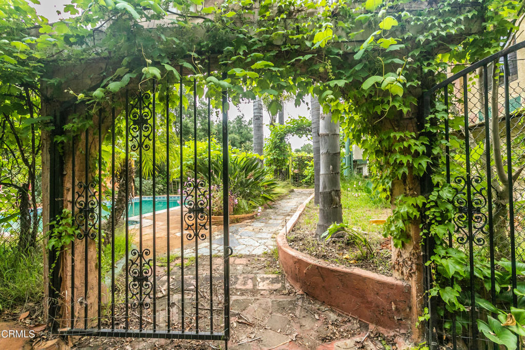 1400 Park Drive