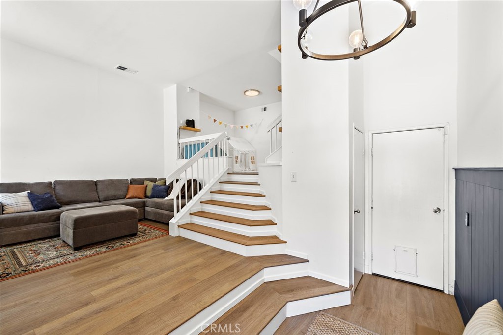 18 Wildflower Place