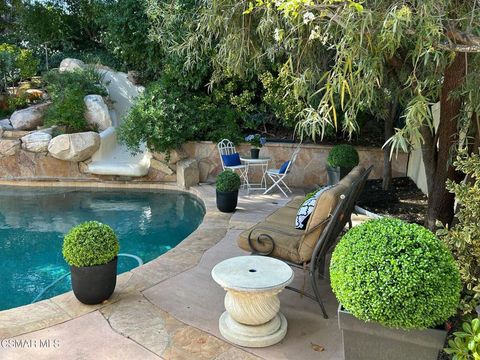 Photo of 24587 Lola Lane, Newhall, CA 91321 (MLS # 226001431)