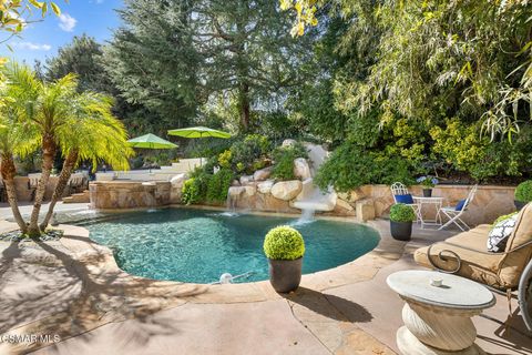 Photo of 24587 Lola Lane, Newhall, CA 91321 (MLS # 226001431)