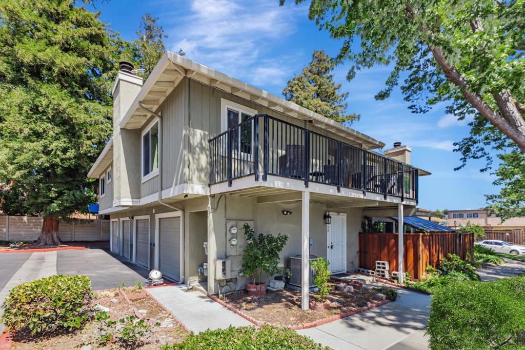 2999 Rose Avenue