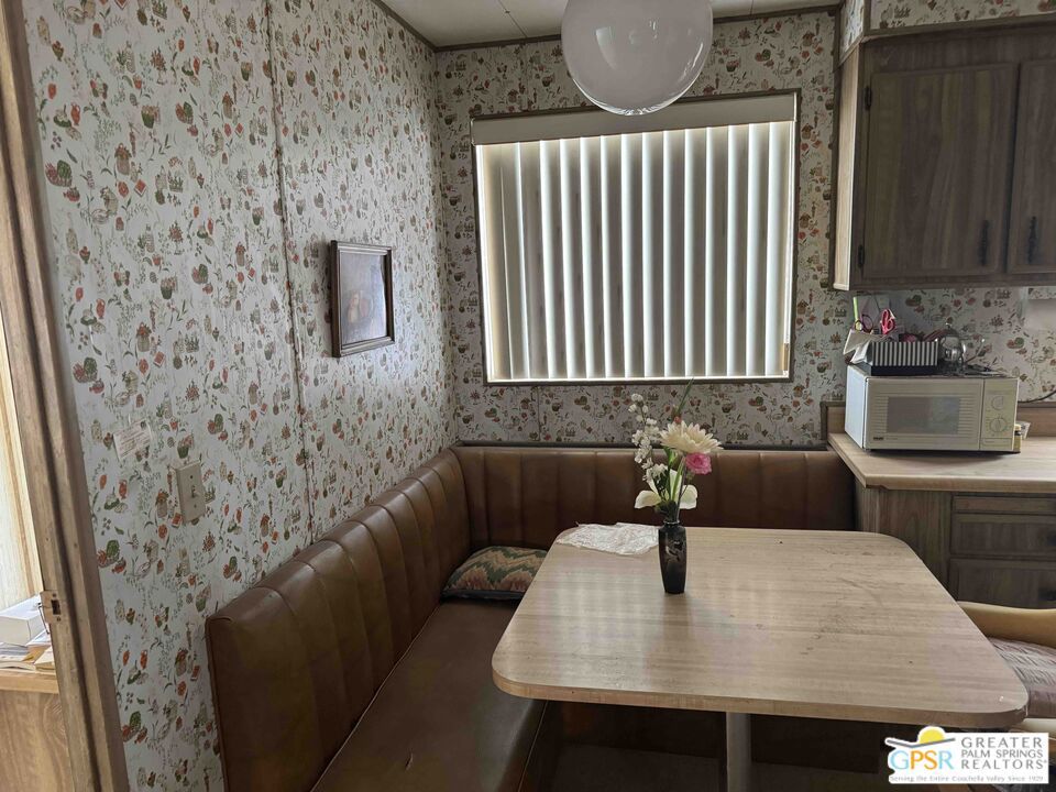 Palm Springs View Estates - Manufactured In Park