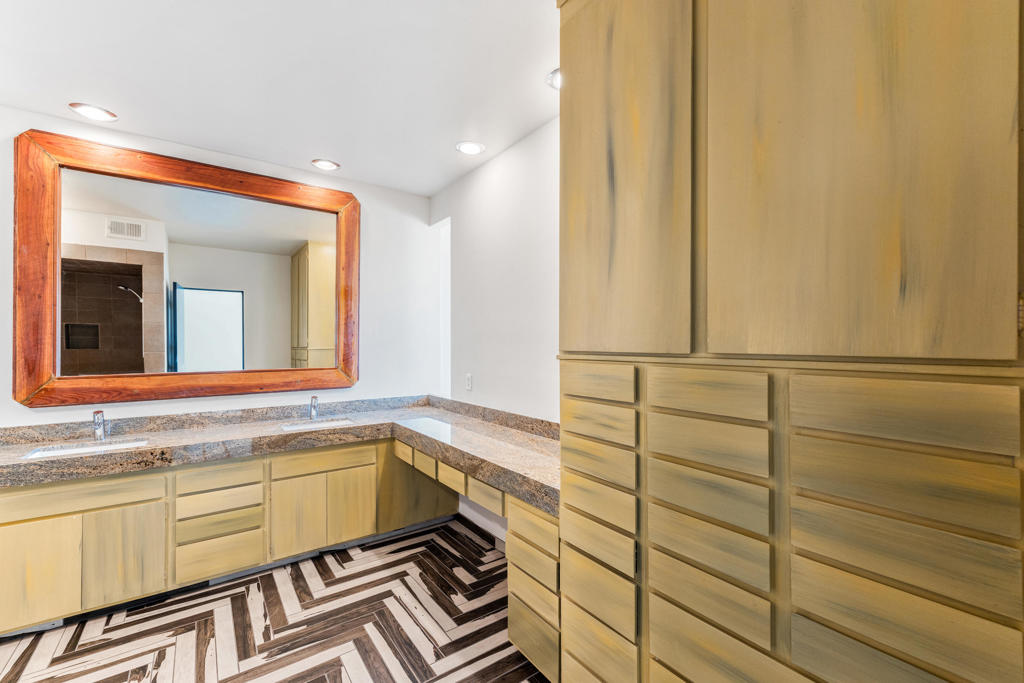 Seven Lakes C.C. - Residential