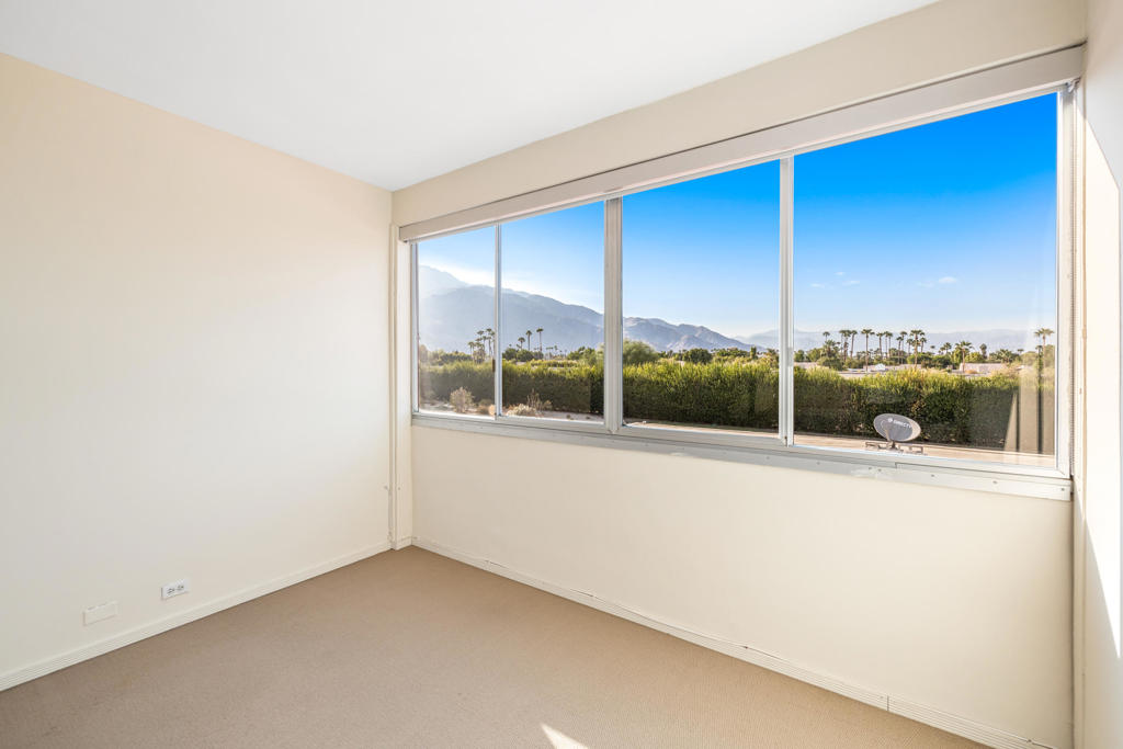 Seven Lakes C.C. - Residential