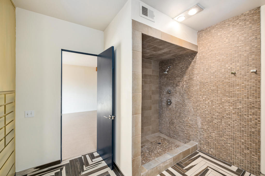 Seven Lakes C.C. - Residential