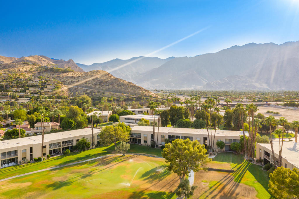 Seven Lakes C.C. - Residential