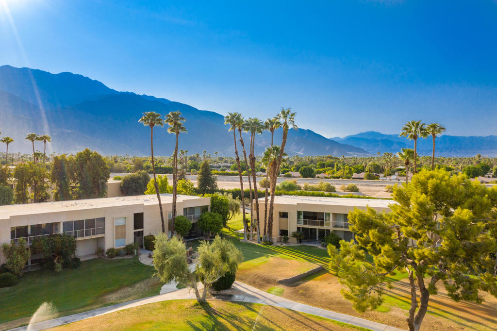 Seven Lakes C.C. - Residential