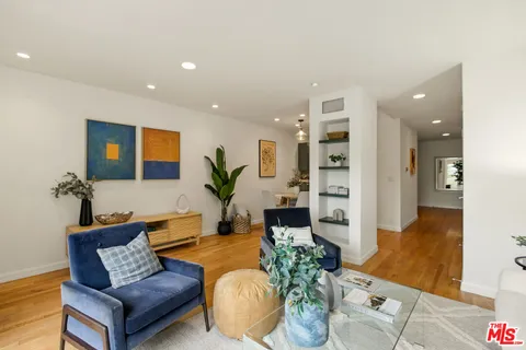 MLS: 26829937