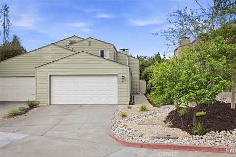Photo of 1390 Vista del Lago, San Luis Obispo, CA 93401 (MLS # SC26078344)