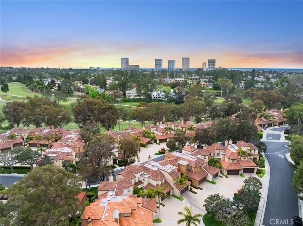 1009 Muirfield Drive