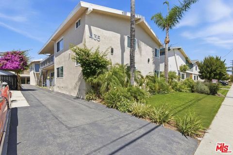 Photo of 435 W Regent Street, Inglewood, CA 90301 (MLS # 26779995)