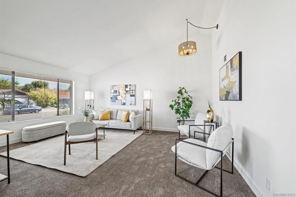 La Costa - Residential