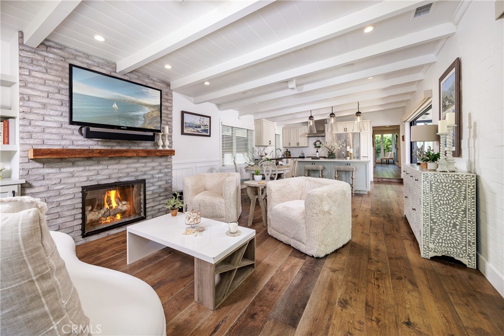 226 Avenida Monterey