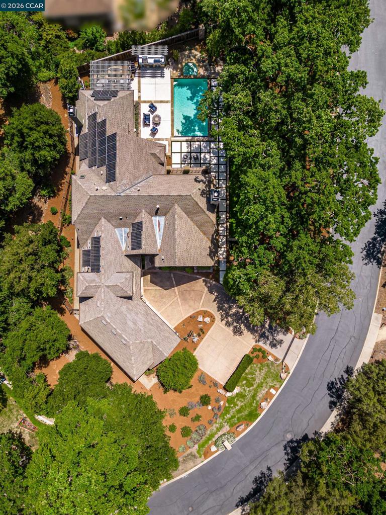 53 Hidden Oaks Dr Dr