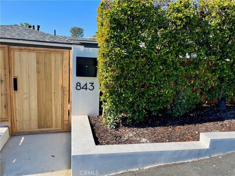 Photo of 843 La Vista Drive, Laguna Beach, CA 92651 (MLS # LG26081536)
