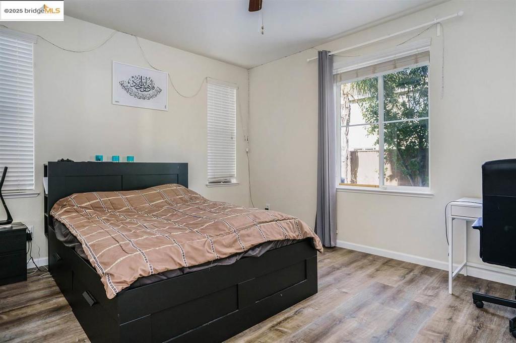 OAKLEY - Residential