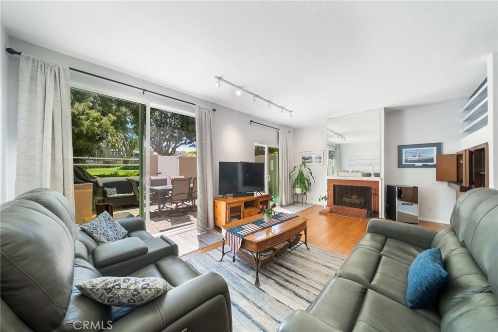 3256 Sparkler, Huntington Beach CA 92649 - Photo 20
