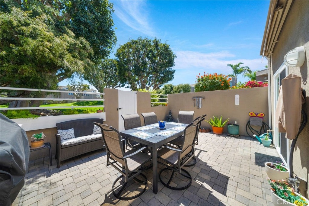 3256 Sparkler, Huntington Beach CA 92649 - Photo 23