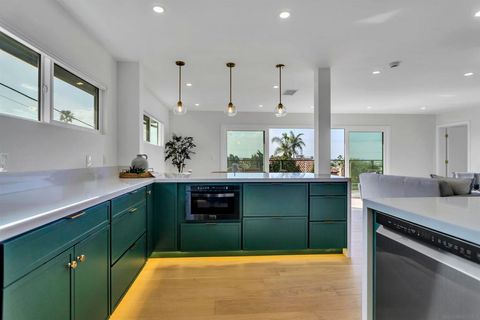 1777 Beryl St San Diego CA 92109
