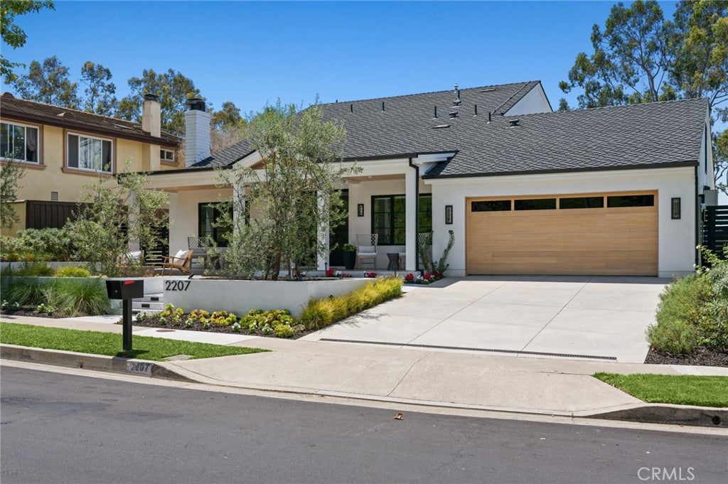 2207 Port Harwick